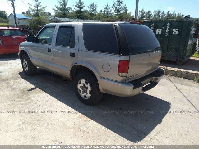 1GNDT13X34K118200 - 2004 CHEVROLET BLAZER Pewter photo 3