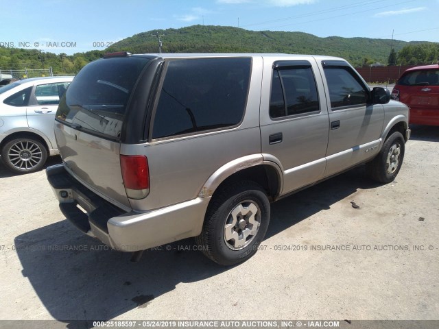 1GNDT13X34K118200 - 2004 CHEVROLET BLAZER Pewter photo 4