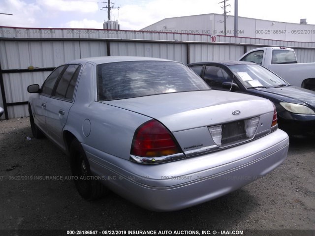 2FAFP71W92X130824 - 2002 FORD CROWN VICTORIA POLICE INTERCEPTOR SILVER photo 3