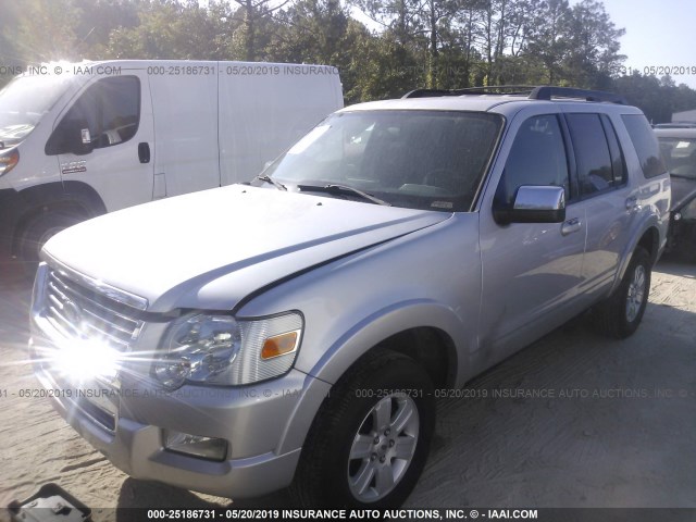 1FMEU7DE3AUA86094 - 2010 FORD EXPLORER XLT SILVER photo 2