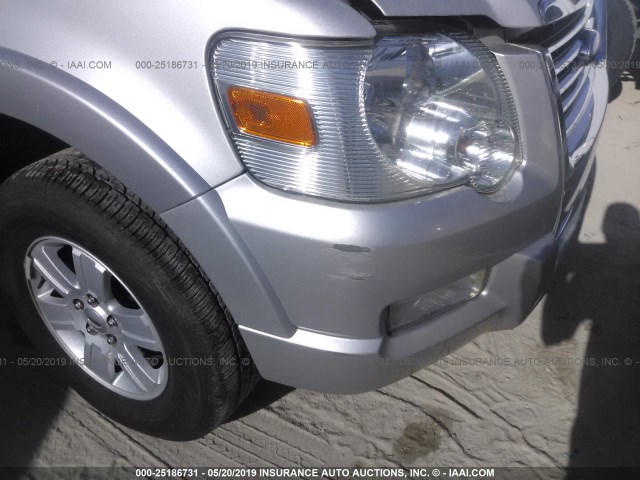 1FMEU7DE3AUA86094 - 2010 FORD EXPLORER XLT SILVER photo 6