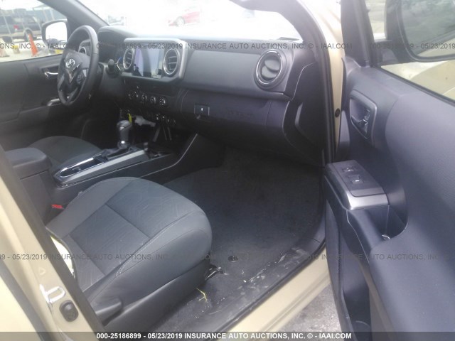 3TMCZ5AN0KM199643 - 2019 TOYOTA TACOMA DOUBLE CAB/SR/SR5/TRD SPO BEIGE photo 5