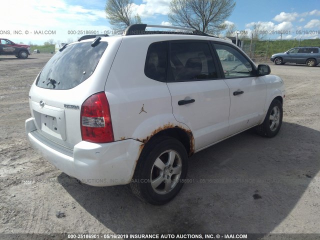 KM8JM12BX5U110885 - 2005 HYUNDAI TUCSON GL WHITE photo 4