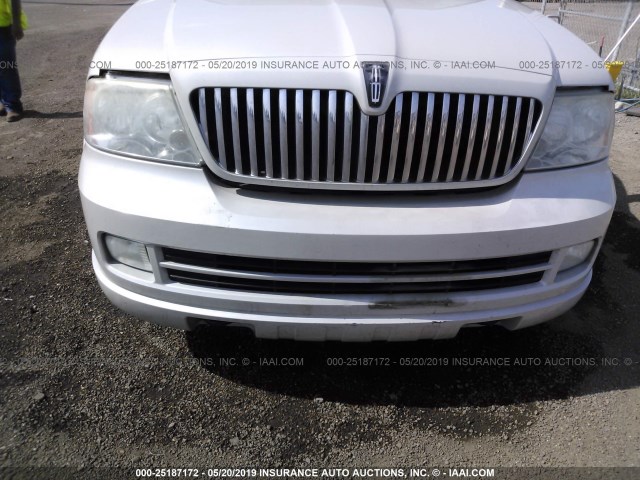 5LMFU27576LJ25797 - 2006 LINCOLN NAVIGATOR 白色 照片 6