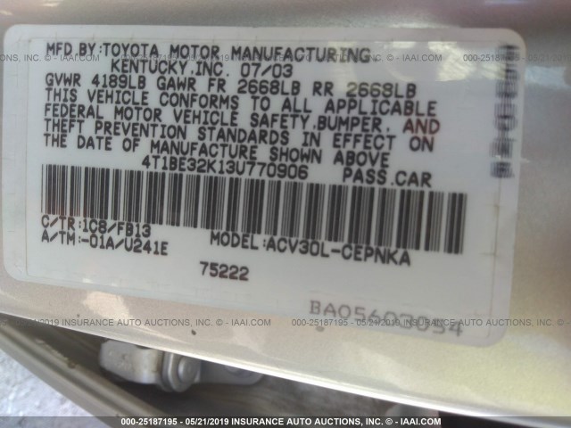 4T1BE32K13U770906 - 2003 TOYOTA CAMRY LE/XLE/SE SILVER photo 9