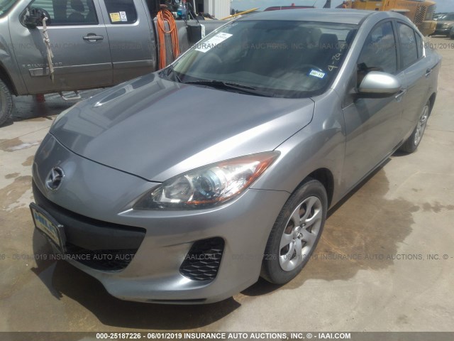 JM1BL1U7XD1752964 - 2013 MAZDA 3 I SILVER photo 2