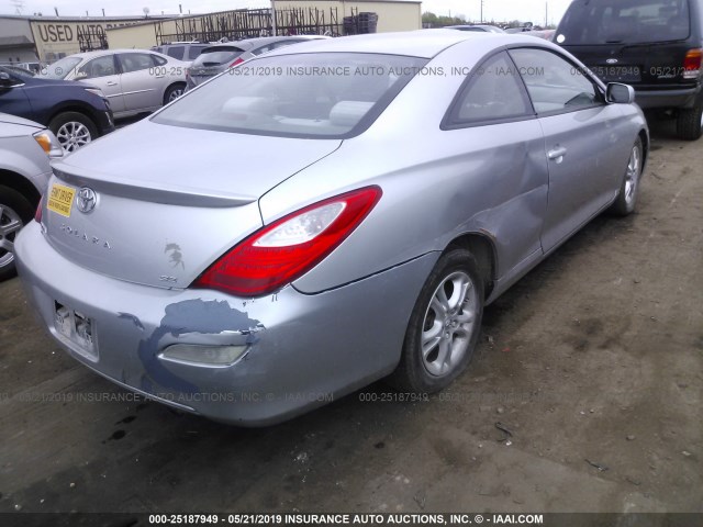 4T1CE30P27U757235 - 2007 TOYOTA CAMRY SOLARA SE/SLE SILVER photo 4