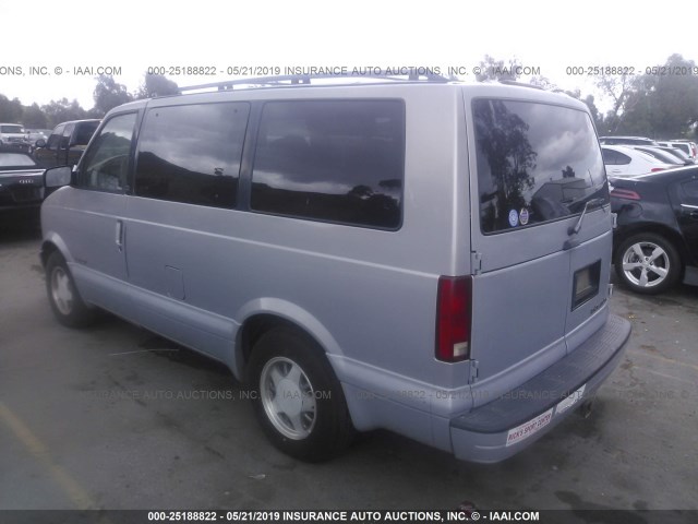 1GNDM19WXVB109247 - 1997 CHEVROLET ASTRO SILVER photo 3