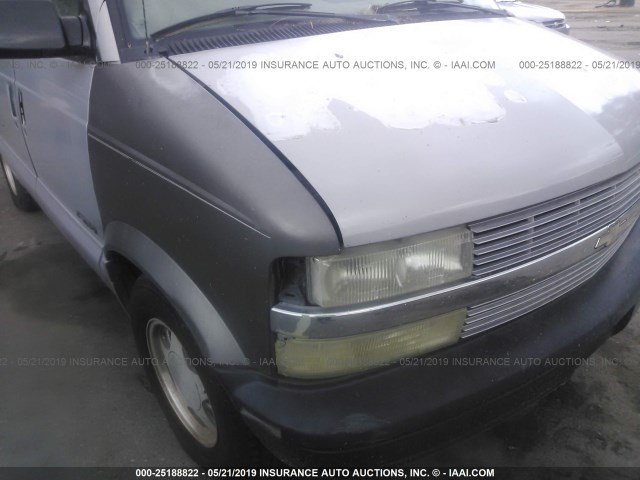 1GNDM19WXVB109247 - 1997 CHEVROLET ASTRO SILVER photo 6