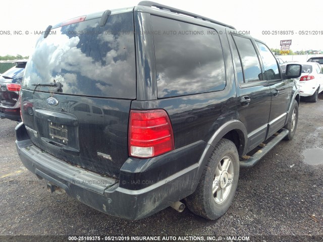 1FMFU16566LA86148 - 2006 FORD EXPEDITION XLT BLACK photo 4