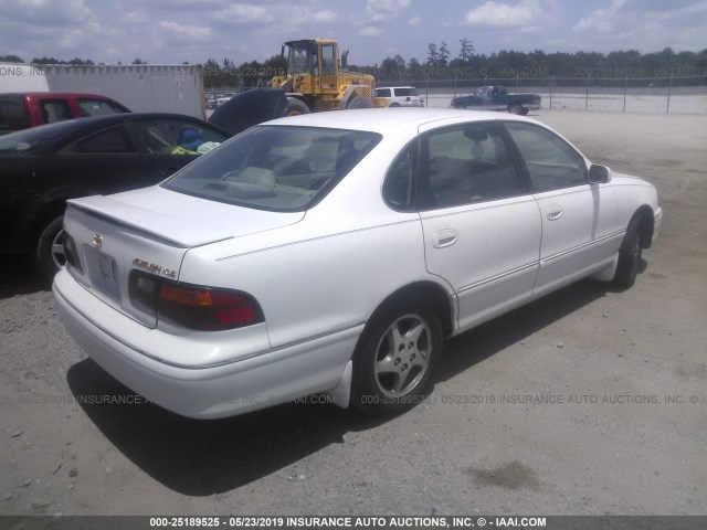 4T1BF18B9XU330513 - 1999 TOYOTA AVALON XL/XLS WHITE photo 4