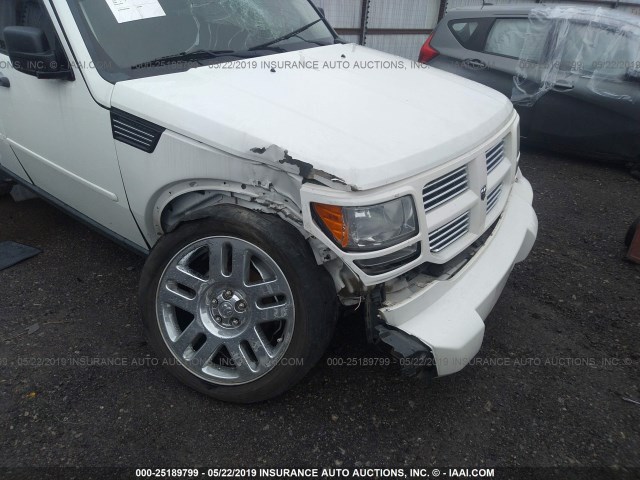 1D4PU4GK7AW174750 - 2010 DODGE NITRO HEAT WHITE photo 6