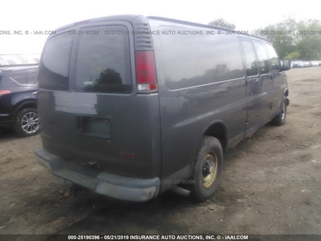 1GTHG39R3X1130134 - 1999 GMC SAVANA G3500 GRAY photo 4