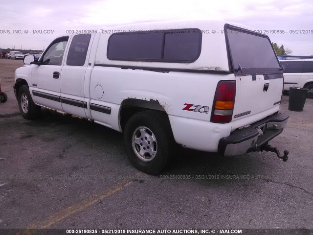 1GCEK19T11E144700 - 2001 CHEVROLET SILVERADO K1500 WHITE photo 3