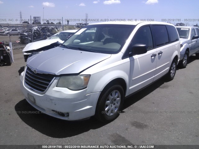 2A8HR44H08R694179 - 2008 CHRYSLER TOWN & COUNTRY LX WHITE photo 2