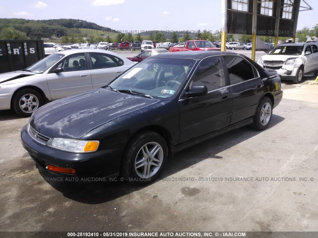 1HGCE6678VA019436 - 1997 HONDA ACCORD EX/EX-R BLACK photo 2