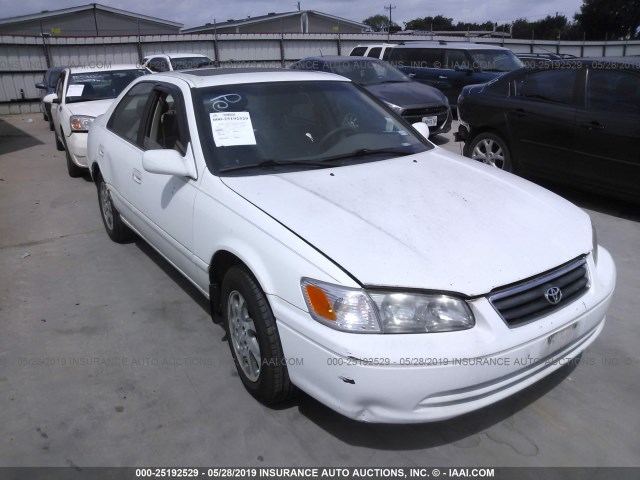 4T1BF22K2YU937983 - 2000 TOYOTA CAMRY LE/XLE WHITE photo 1