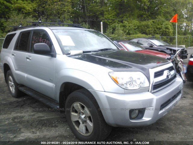 JTEZU14R268049135 - 2006 TOYOTA 4RUNNER SR5/SPORT SILVER photo 1