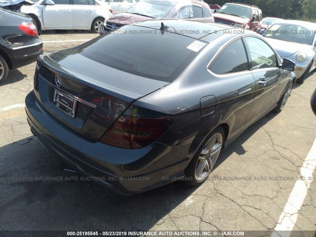 WDDGJ4HB1DG095275 - 2013 MERCEDES-BENZ C 250 GRAY photo 4