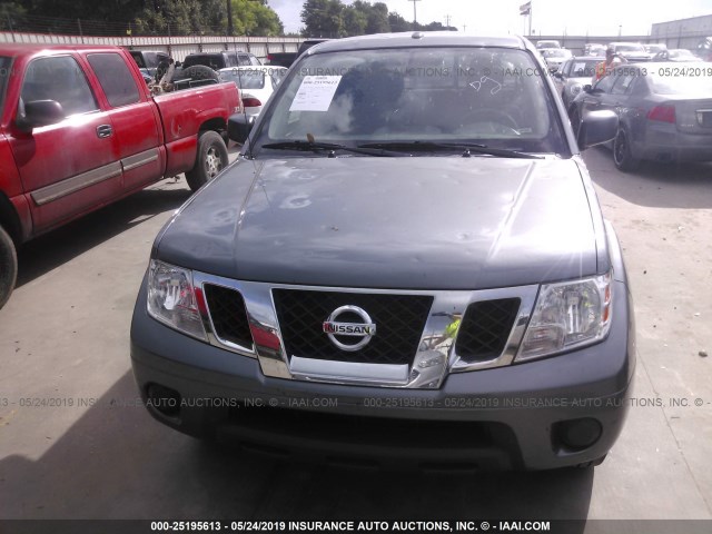 1N6AD0ER0JN734686 - 2018 NISSAN FRONTIER S/SV/SL/PRO-4X GRAY photo 6