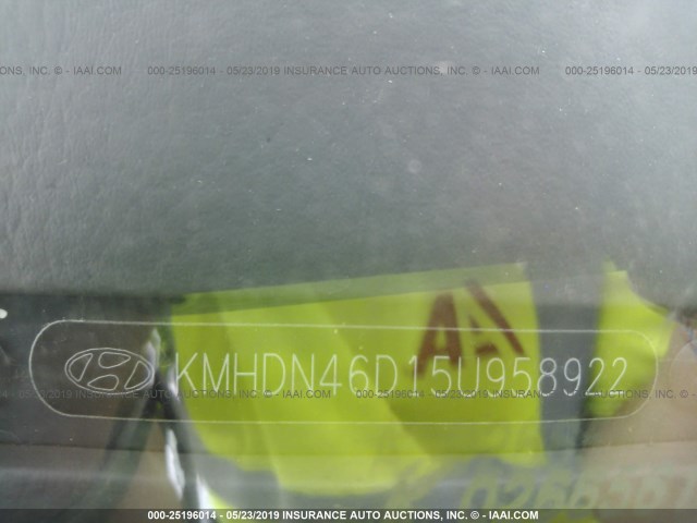 KMHDN46D15U958922 - 2005 HYUNDAI ELANTRA GLS/GT WHITE photo 9