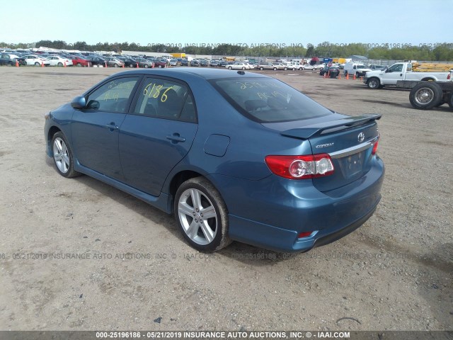 5YFBU4EE3DP218602 - 2013 TOYOTA COROLLA S/LE BLUE photo 3