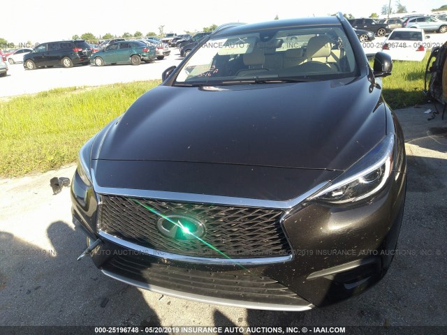 SJKCH5CP5KA006916 - 2019 INFINITI QX30 ESSENTIAL/LUXE/PURE/SPORT BLACK photo 6