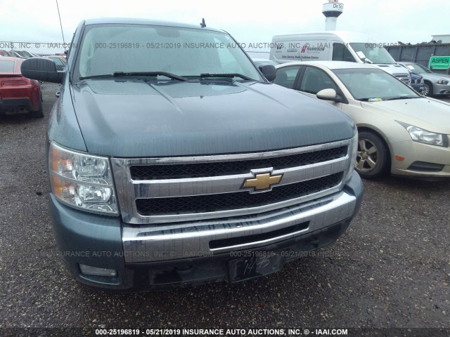 1GCPKSE33BF246872 - 2011 CHEVROLET SILVERADO K1500 LT BLUE photo 6