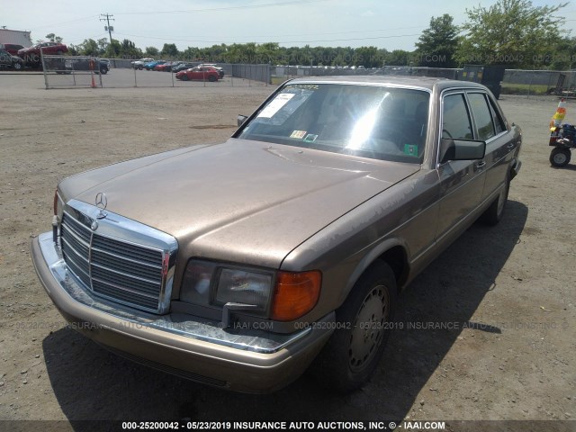 WDBCB35D1LA559736 - 1990 MERCEDES-BENZ 350 SDL BROWN photo 2