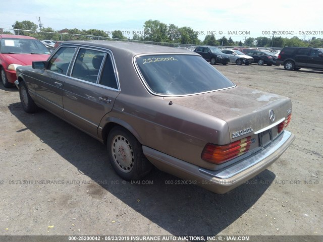 WDBCB35D1LA559736 - 1990 MERCEDES-BENZ 350 SDL BROWN photo 3