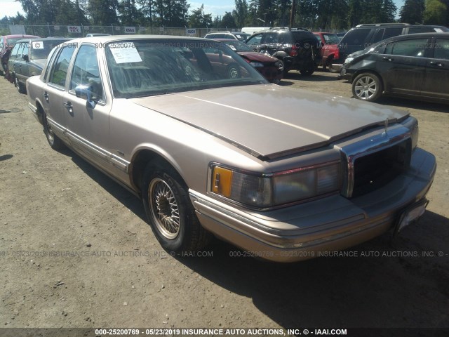 1LNLM81W2PY697469 - 1993 LINCOLN TOWN CAR EXECUTIVE GOLD photo 1