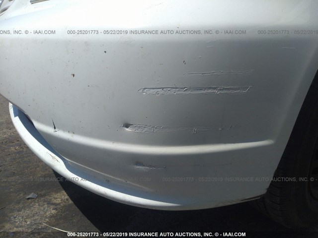 1HGES15241L063815 - 2001 HONDA CIVIC DX WHITE photo 6