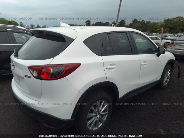 JM3KE4BY2G0743197 - 2016 MAZDA CX-5 SPORT WHITE photo 4