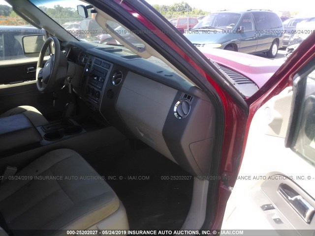 1FMFU16577LA88329 - 2007 FORD EXPEDITION XLT RED photo 6