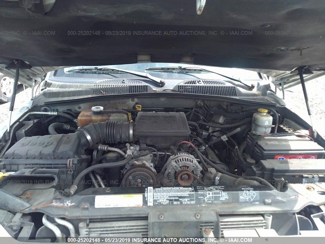 1J4GK38K03W717218 - 2003 JEEP LIBERTY RENEGADE SILVER photo 10