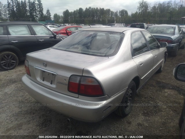 1HGCD5680VA144176 - 1997 HONDA ACCORD VALUE SILVER photo 4