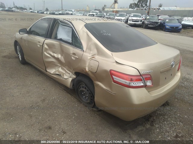 4T1BF3EK9AU049710 - 2010 TOYOTA CAMRY SE/LE/XLE GOLD photo 3