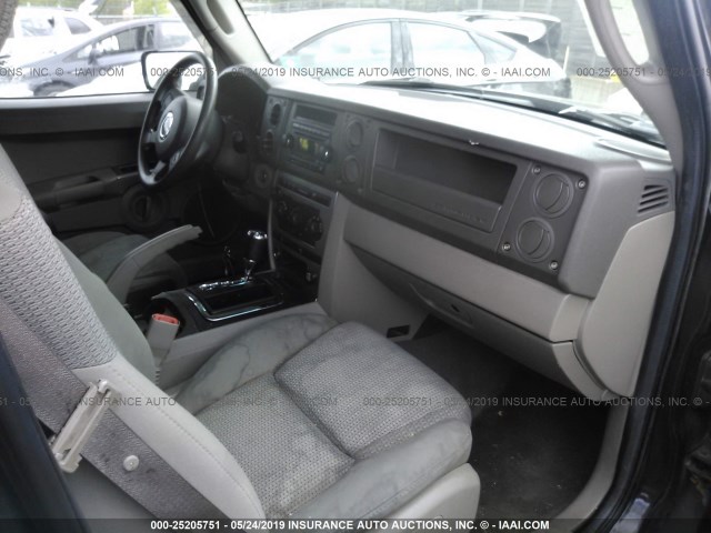 1J8HG48KX6C337254 - 2006 JEEP COMMANDER 黑色 照片 5