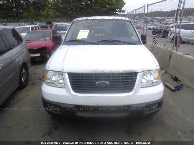 1FMPU16536LA72437 - 2006 FORD EXPEDITION XLT WHITE photo 6