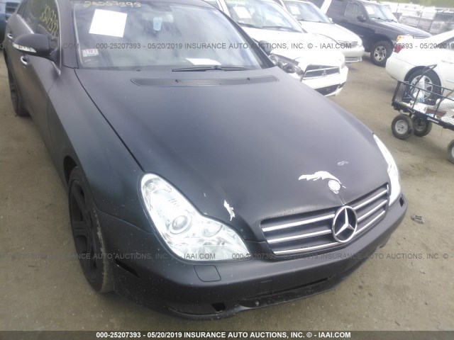 WDDDJ72X98A117847 - 2008 MERCEDES-BENZ CLS 550 BLACK photo 6