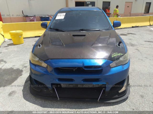 JA32W8FV2BU043855 - 2011 MITSUBISHI LANCER EVOLUTION GSR BLUE photo 6