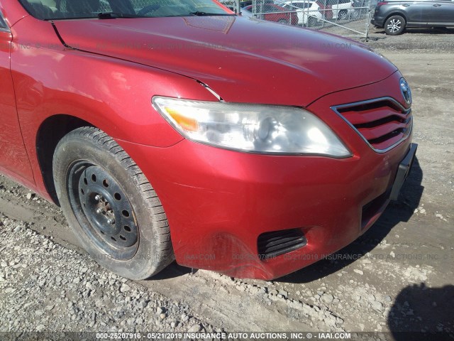 4T1BF3EK8BU590491 - 2011 TOYOTA CAMRY SE/LE/XLE RED photo 6