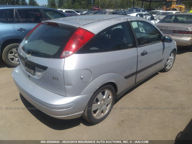 3FAFP31331R107969 - 2001 FORD FOCUS ZX3 SILVER photo 4