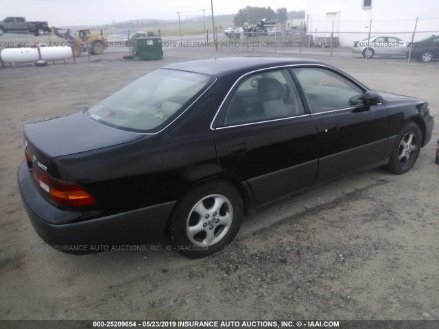 JT8BF28G9W5028328 - 1998 LEXUS ES 300 BLACK photo 4