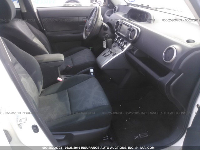 JTLZE4FE0EJ051068 - 2014 TOYOTA SCION XB 白色 照片 5