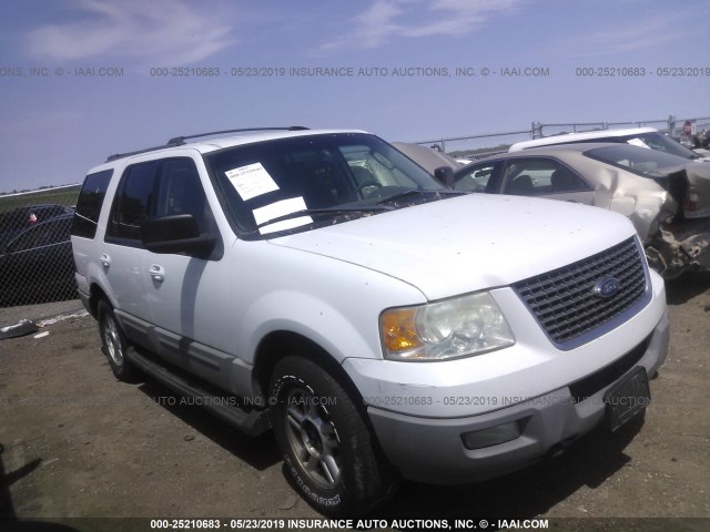 1FMFU16L33LA19050 - 2003 FORD EXPEDITION XLT WHITE photo 1