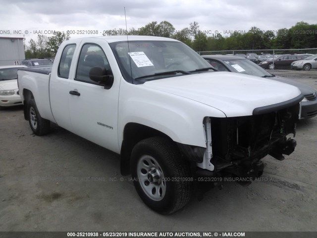 1GTR1TEX8BZ376861 - 2011 GMC SIERRA C1500 WHITE photo 1