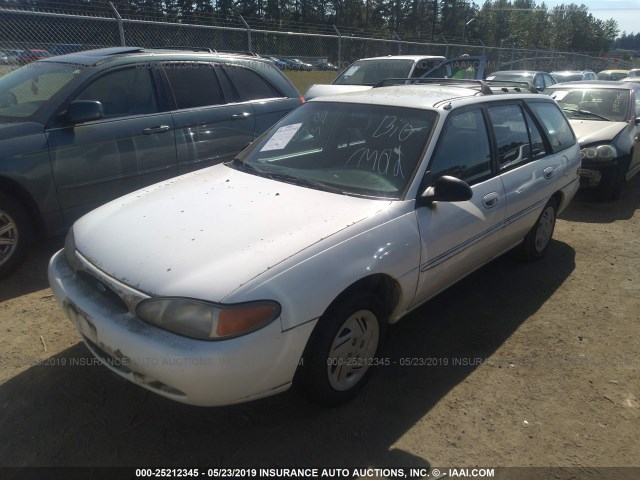 3FALP15P7VR141343 - 1997 FORD ESCORT LX WHITE photo 2