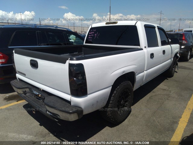 2GCEC13Z961296744 - 2006 CHEVROLET SILVERADO C1500 WHITE photo 4