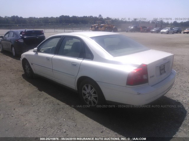 YV1TS592X51405996 - 2005 VOLVO S80 2.5T WHITE photo 3